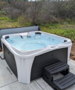 Jacuzzi® Echo™ Hot Tub Package - Glacier Sparkle - Image 3